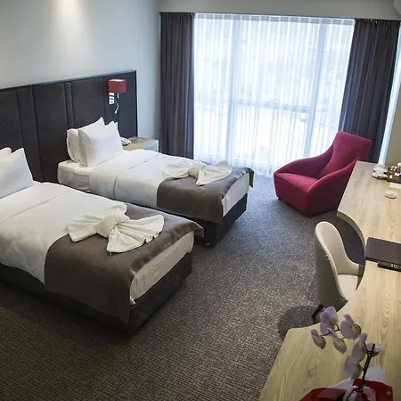 Hotel City Inegoel 3* Инегель