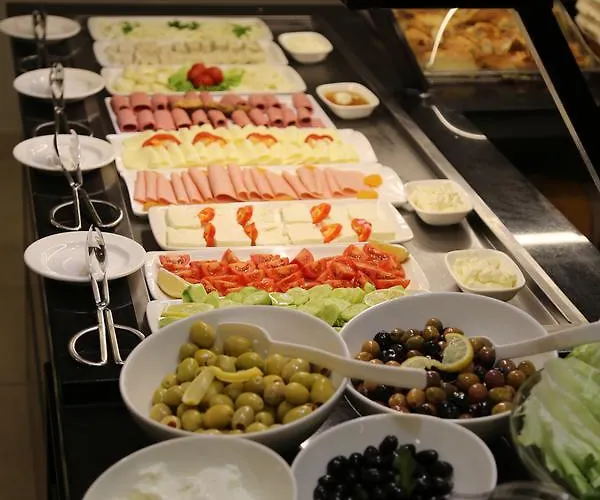 Hotel City Inegoel 3*